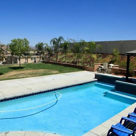 Vineyard Poolside Retreat Villa Winchester Ngoại thất bức ảnh